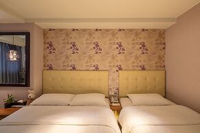 Urtrip Hotel