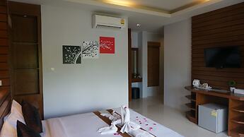 Lanta Intanin Resort