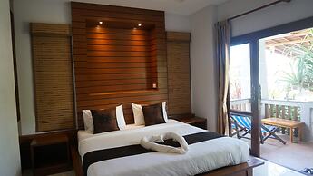 Lanta Intanin Resort