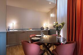 La Malandrina Apartments & Suites