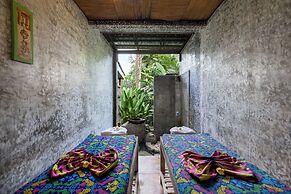 Senetan Villas and Spa Resort