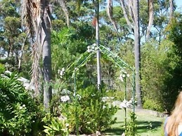 Tabourie Lake Motor Inn Resort