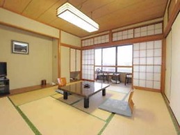 Yugawara Onsen Ryokan Greenso