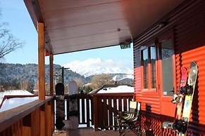Canoe Safaris Lodge