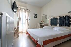 Nefeli hotel