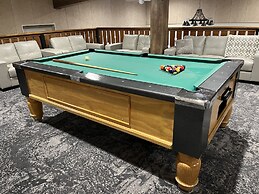 Swagman Chalet