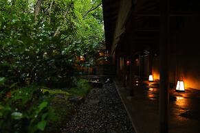 Yakakutei