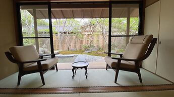 Yakakutei