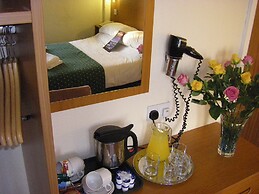 The Waldorf Hotel