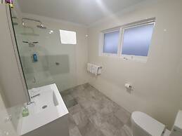 Palm Beach Guest House