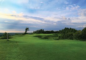 Hockley Valley Resort
