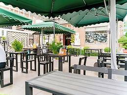 Aurora Hotel Plaza