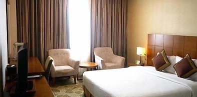 Aurora Hotel Plaza