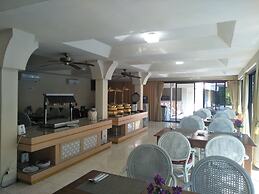 Hotel GRAND ROSELA Yogyakarta