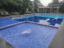 Hotel GRAND ROSELA Yogyakarta
