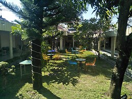 Hotel GRAND ROSELA Yogyakarta