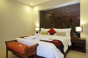 Royal Nyanyi Villa