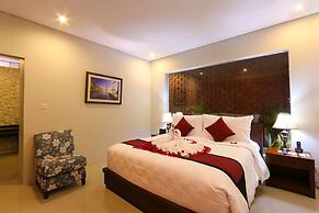 Royal Nyanyi Villa
