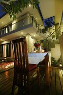 Royal Nyanyi Villa