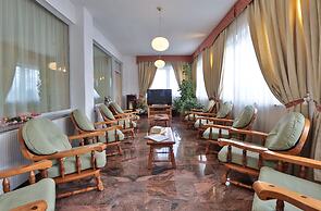 Hotel Fai