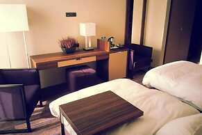 DeSilva Premium Opole