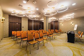 DeSilva Premium Opole