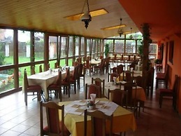 Hotel Bona