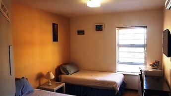 Amakaya Backpackers Travelers Accommodation