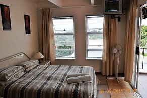 Amakaya Backpackers Travelers Accommodation