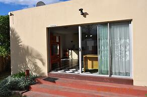 Amakaya Backpackers Travelers Accommodation