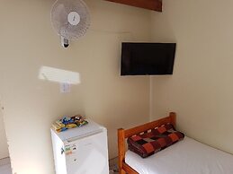 Amakaya Backpackers Travelers Accommodation
