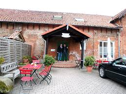 HAHNE´S GÄSTEHAUS