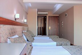 Hotel Büyük Paris