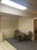 Chinook Motel