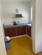 Dive Hut - Boutique Apartments