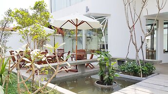 Chez Moi Suite and Spa