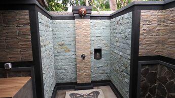 Suka Sari Cottages
