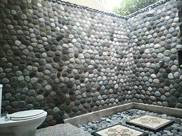 Suka Sari Cottages