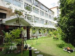 Hotel Tilun Dongpu Spa
