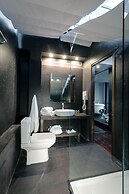 Diamond Suites