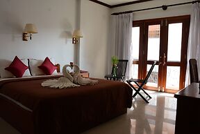 Mom's Guesthouse