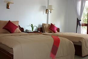 Mom's Guesthouse