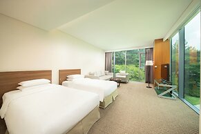WE Hotel Jeju