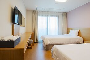 Sims Hotel
