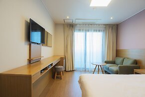 Sims Hotel