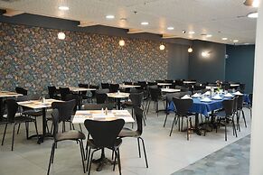 Spirit of Herzl Hotel