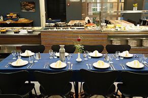 Spirit of Herzl Hotel