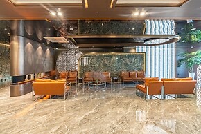 L&L Central Hotel