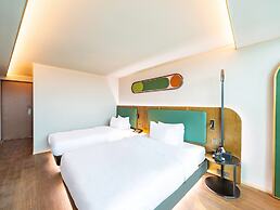 L&L Central Hotel