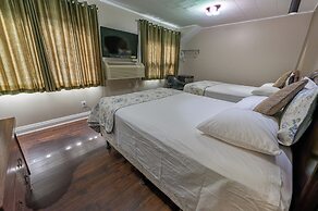Sauble Beach Lodge